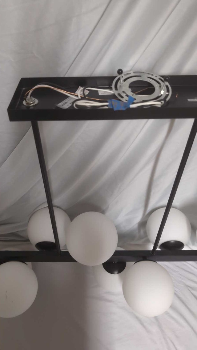 8 light globe chandelier - photo 2