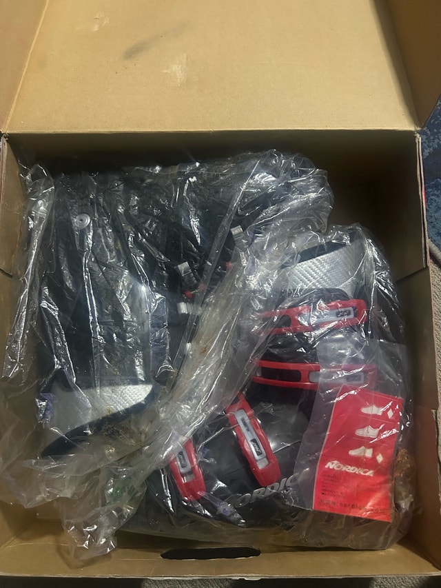 Brand New Nordica GP TJ Super Junior Ski Boots - photo 4