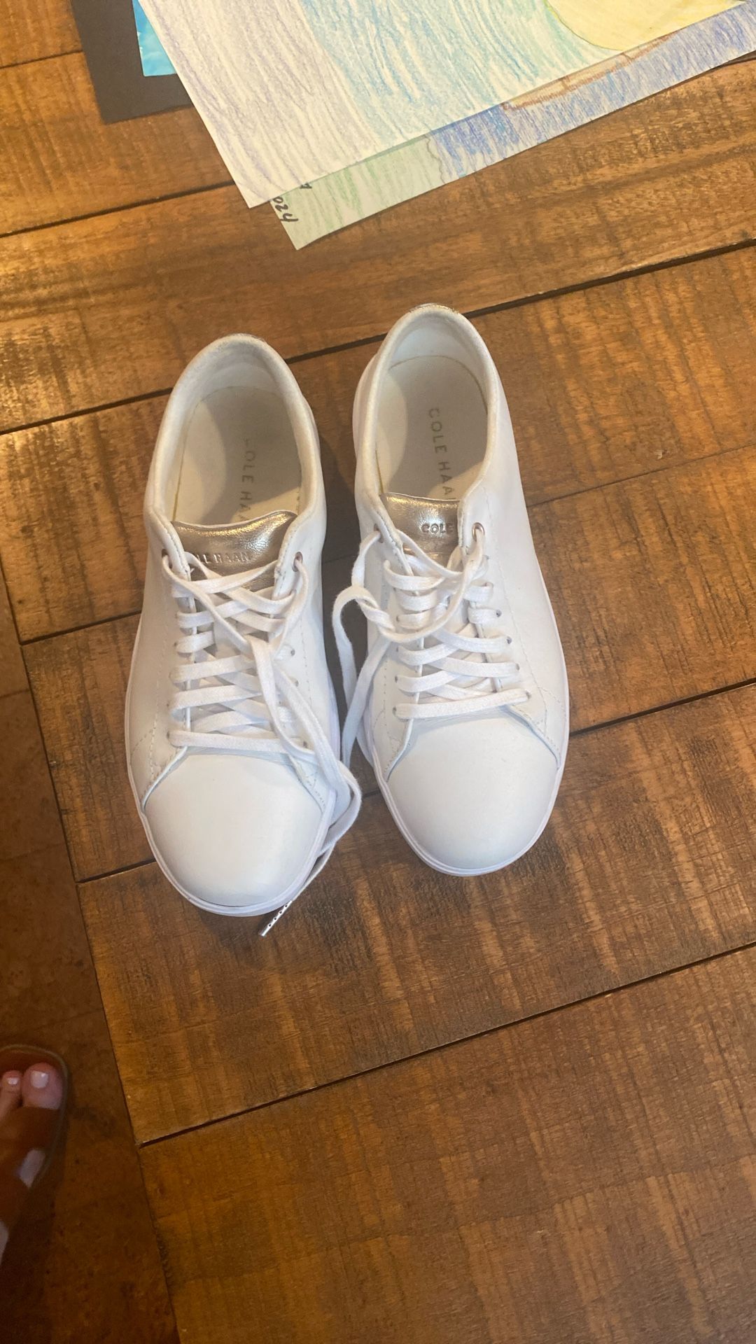Women/teen Cole Haan Sneakers - Size 6