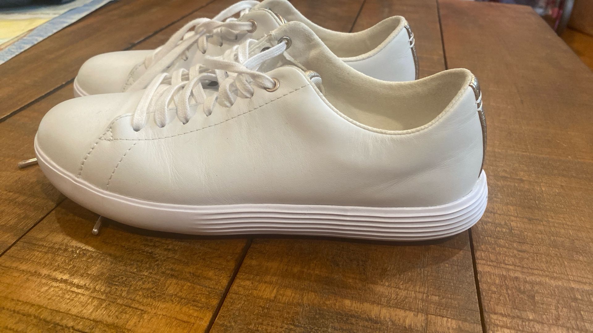 Women/teen Cole Haan Sneakers - Size 6 - photo 2
