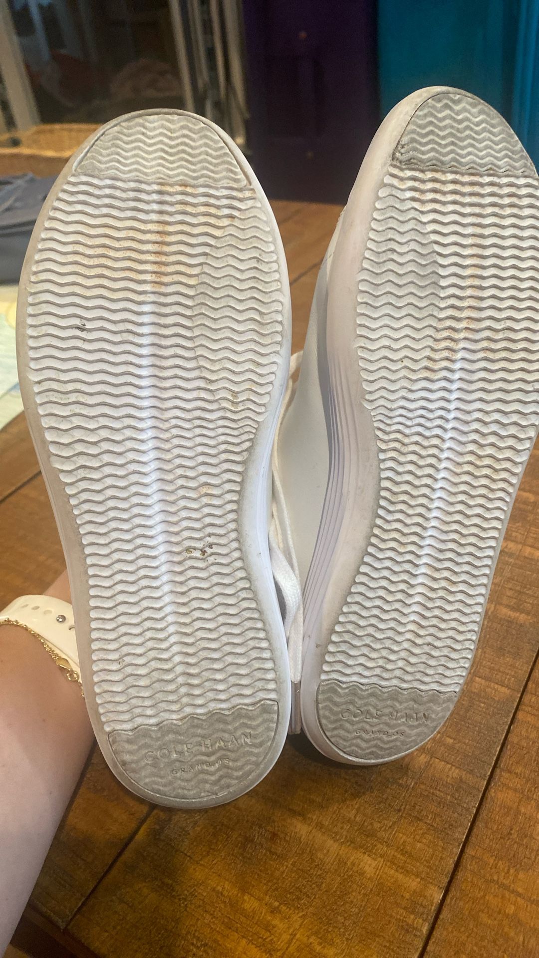 Women/teen Cole Haan Sneakers - Size 6 - photo 4