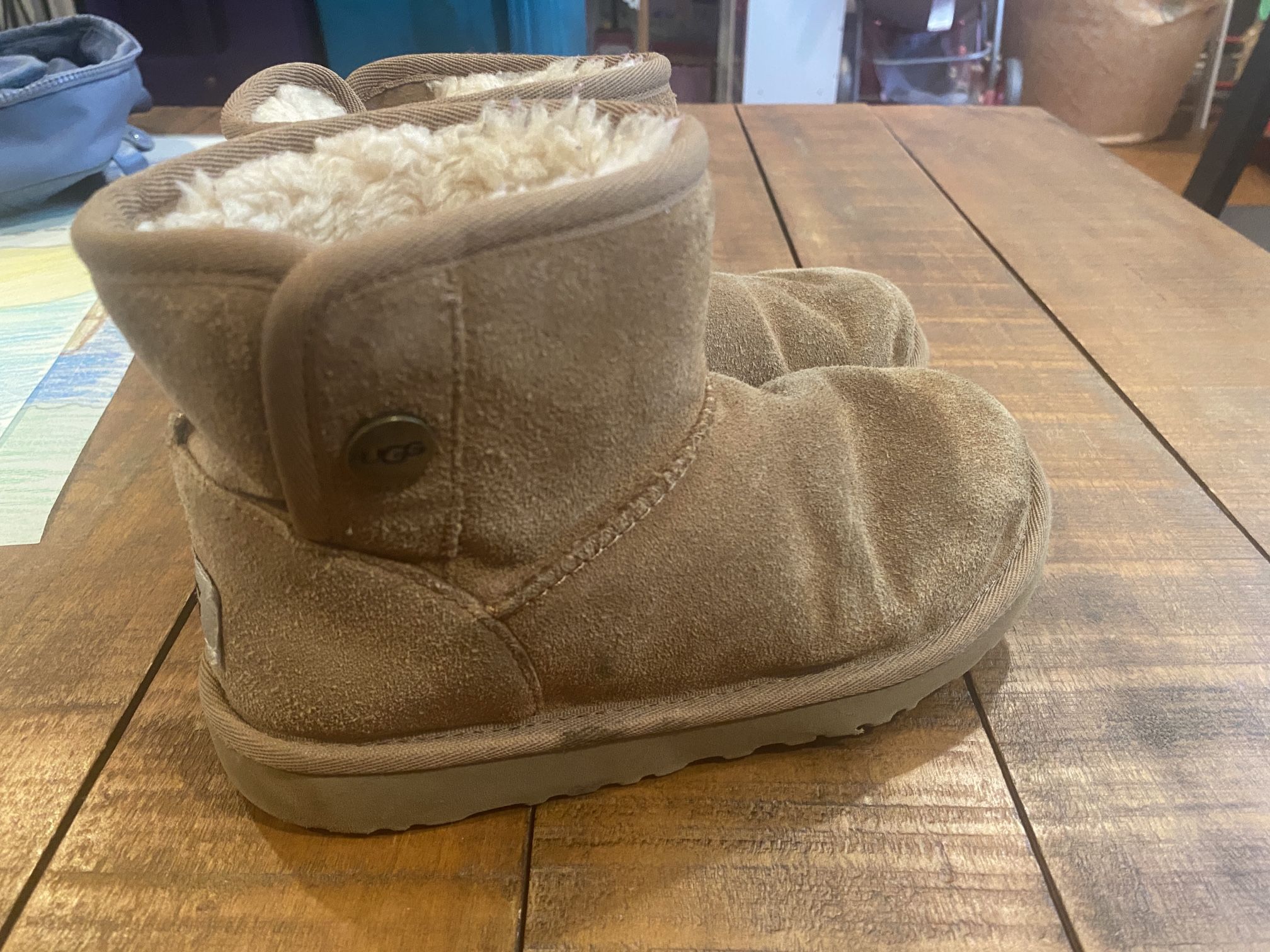 Girls UGG Boots With Side Snap “Jona” Style - Size 1 - photo 5