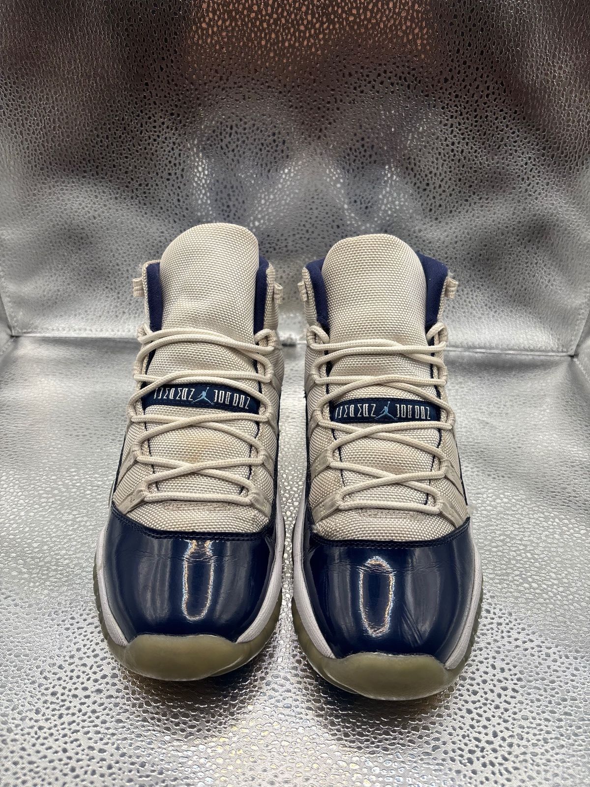 Air Jordan 11 Retro Win Like 82 UNC GS - photo 2