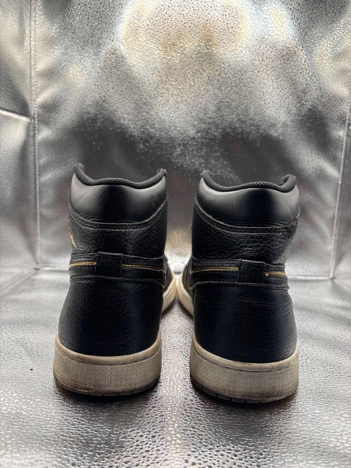 Air Jordan 1 Retro High OG 'City of Flight' - photo 4