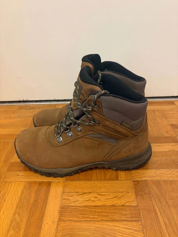 WindRiver Women’s Hiking Boots - size 9.5 - photo 4