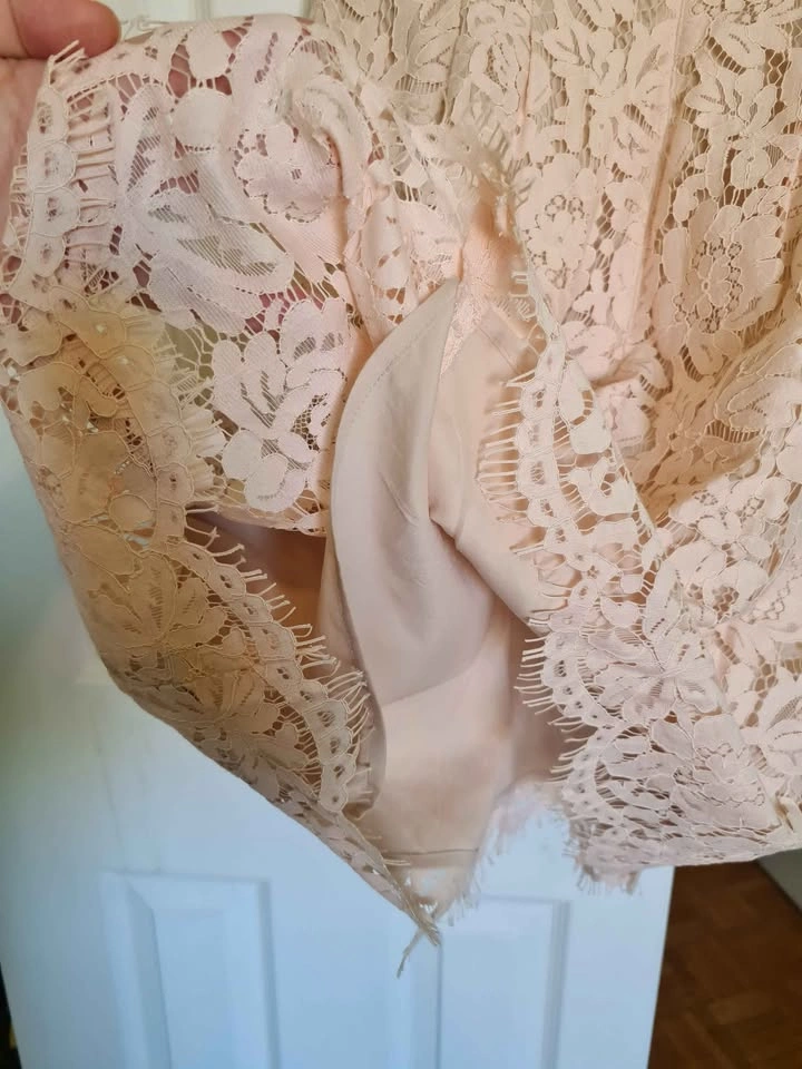 Vince Caputo lace dress size 10 - photo 4
