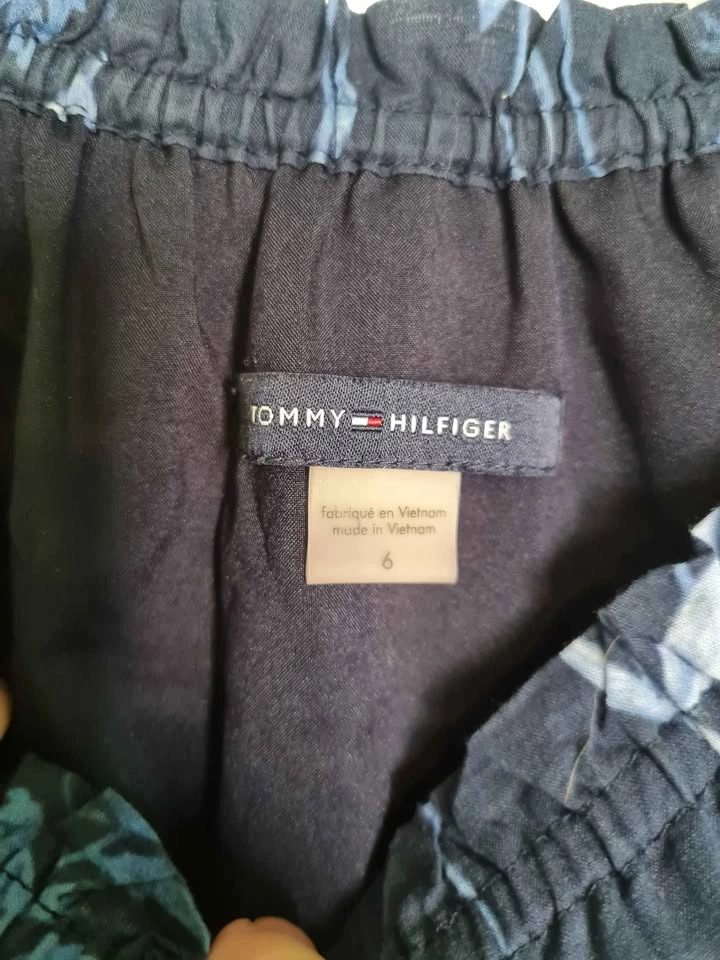 Beautiful Tommy Hilfiger Dress size 6 - photo 2