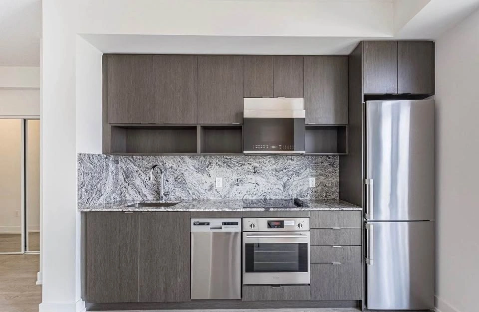 1 Bed 1 Bath - Apartment - photo 3