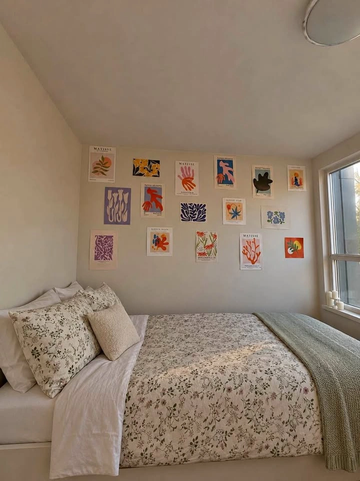 MOVING OUT SALE - IKEA SLÄKT Twin Bed Frame + LURÖY Base