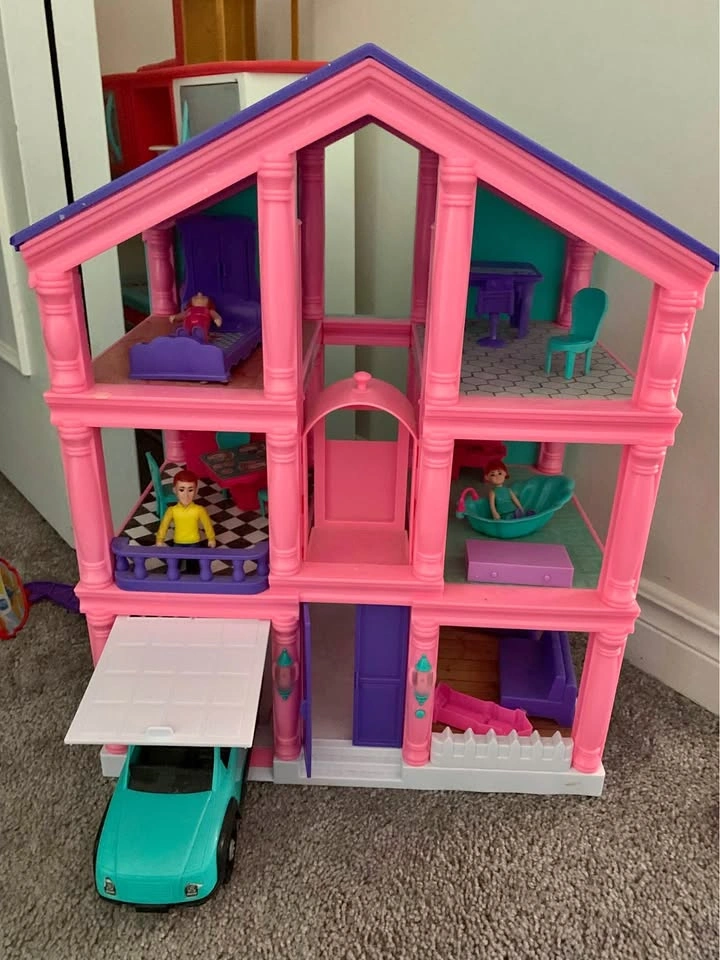 Dollhouse