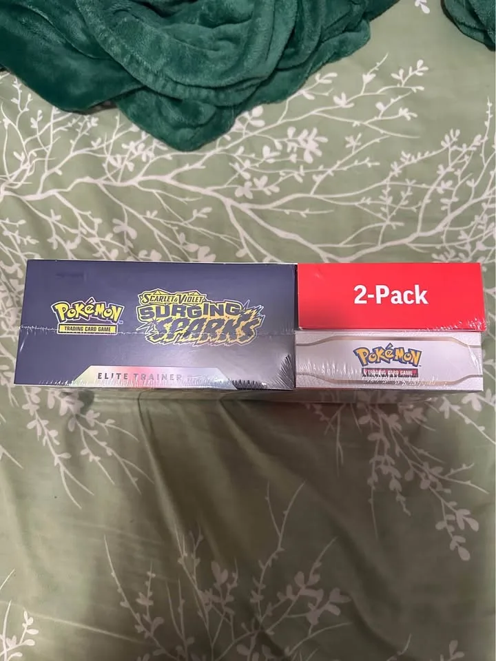 Pokemon Scarlet & Violet Surging Sparks ETB. Cash. Aurora image indicator(3)