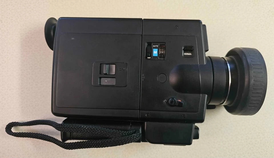 🎥 Minolta XL-401 Super 8 Movie Camera — Excellent Condition - photo 5
