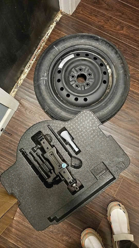 2018 Honda Accord OEM Spare Tire Kit – Never Used