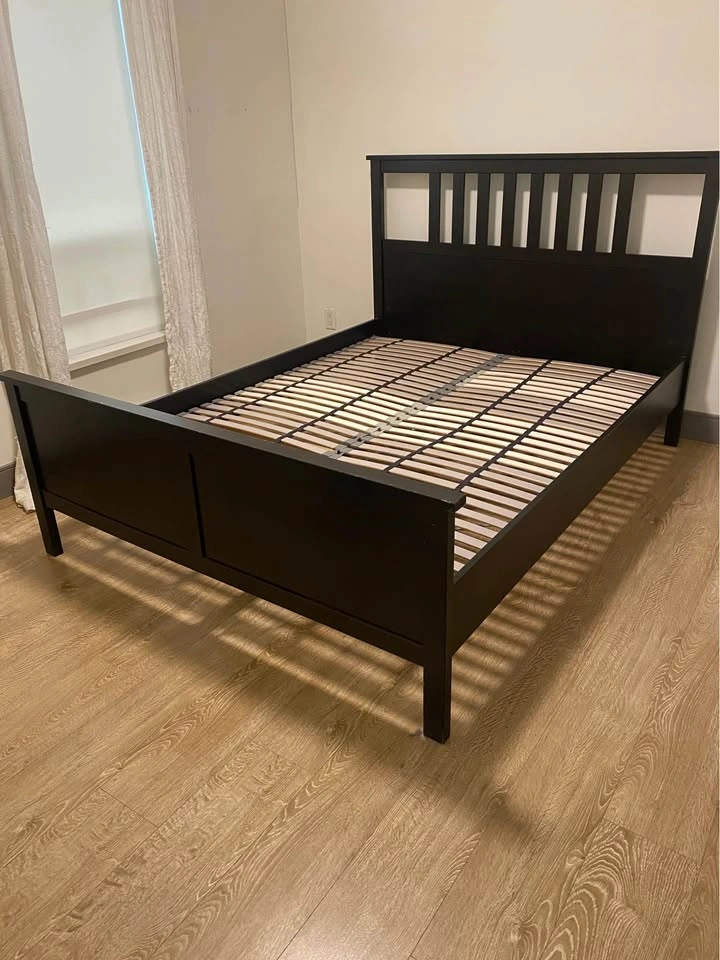 IKEA Hemnes Bed Frame with Slats - photo 4