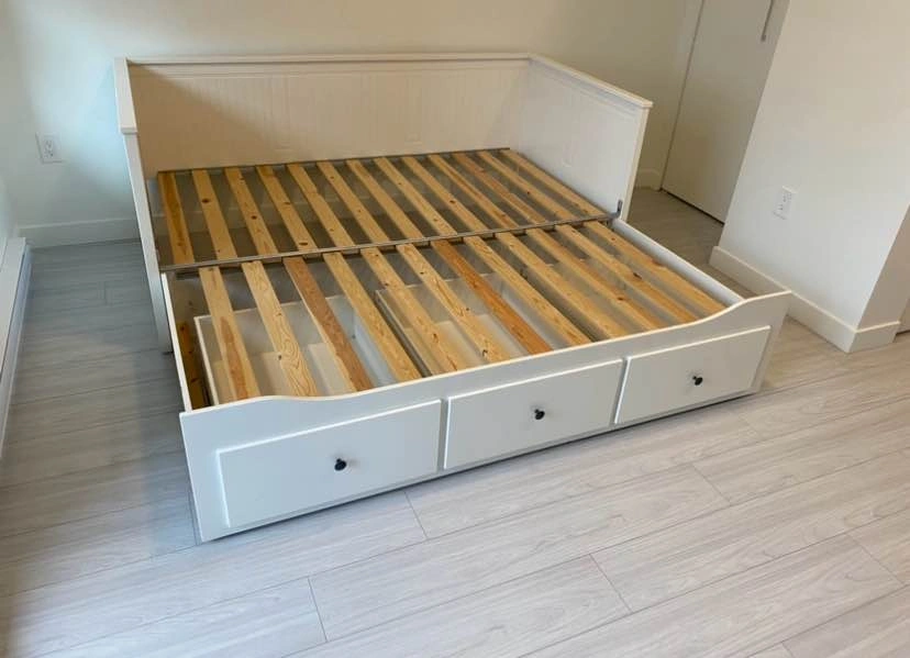 HEMNES Daybed with 3 Drawers - photo 3