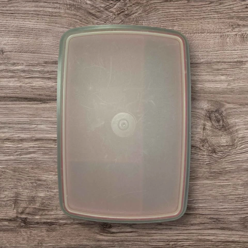 Vintage Red Tupperware Stow-N-Go Organizer - photo 3
