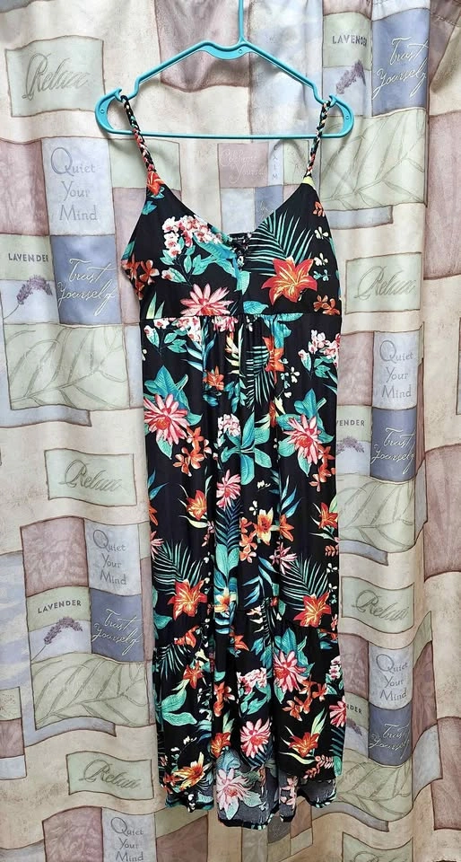 Derek Heart Women's Maternity Black Floral Print Maxi Dress