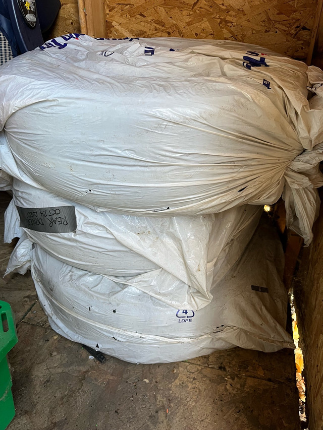 14” Michelin X ice tires (winter) - photo 4