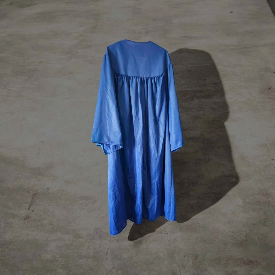 Blue Graduation Cap and Gown Set - photo 5