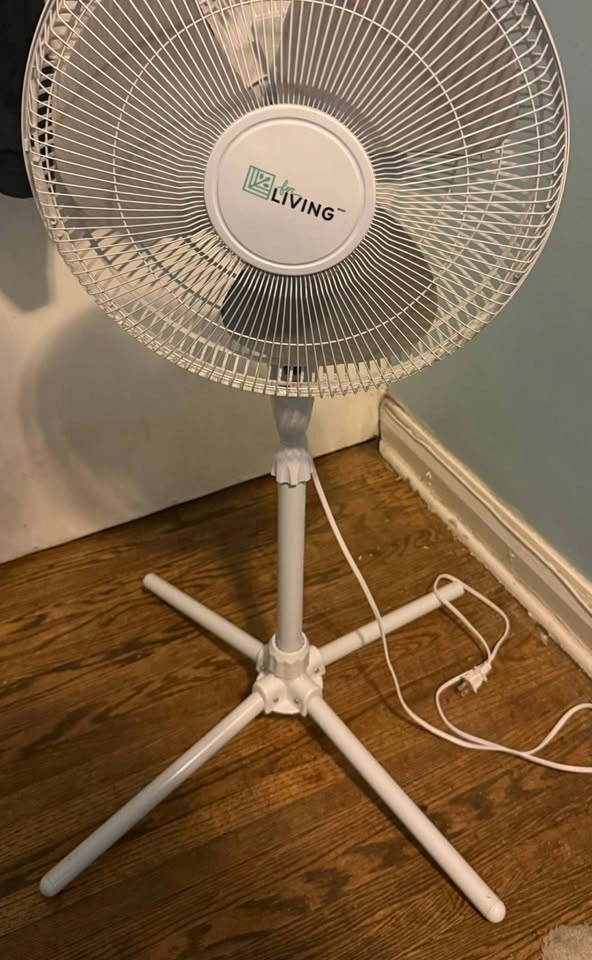 For Living 16" Oscillating Stand Fan – White – MOVING SALE - photo 3