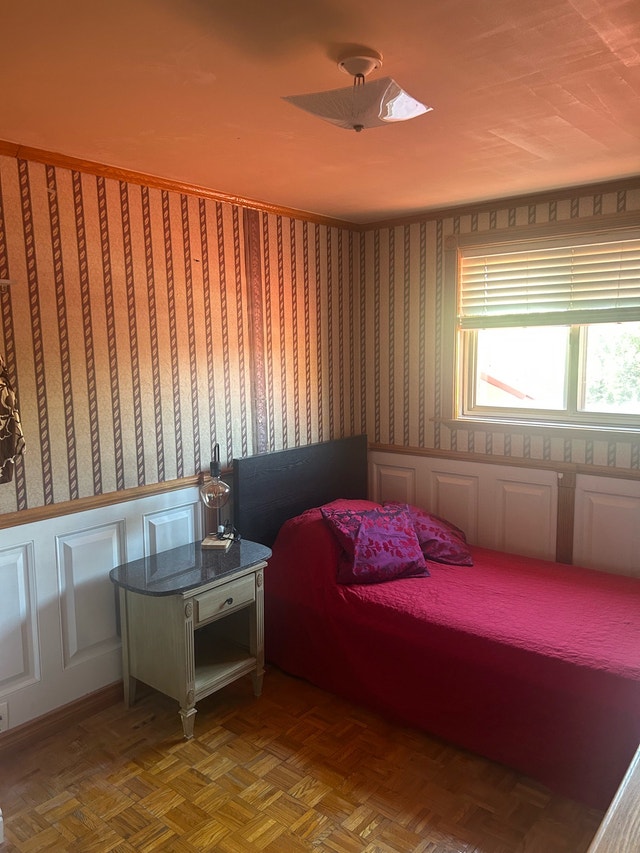 Private room for rent