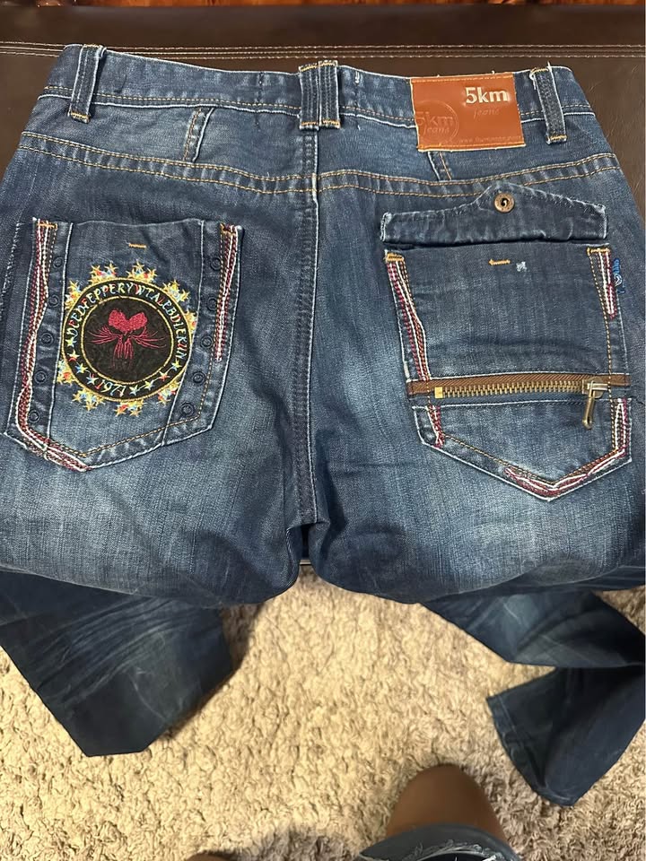 Men’s Size 32 pants. Cash Only. Pickup at Aurora. - photo 3