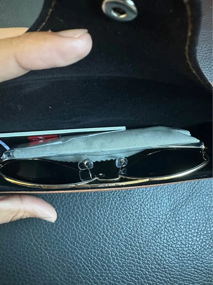 Ray-Ban Sunglasses with Case. Cash Only. Pickup Aurora. image indicator(2)