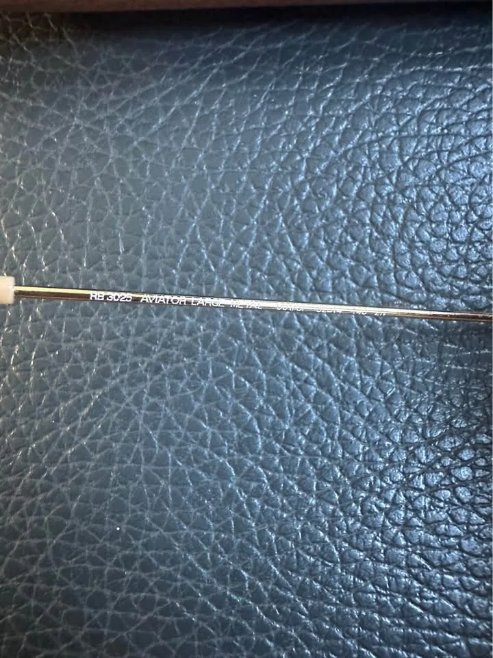 Ray-Ban Sunglasses with Case. Cash Only. Pickup Aurora. image indicator(5)