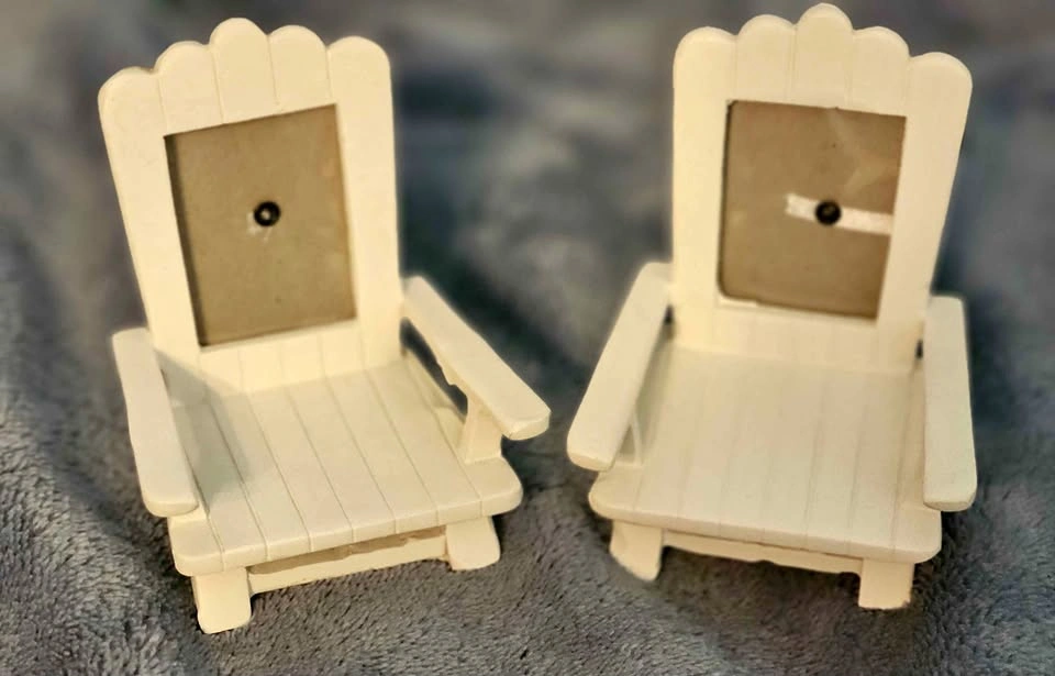 Kate Aspen Adirondack Chair Photo Frame Set (2)
