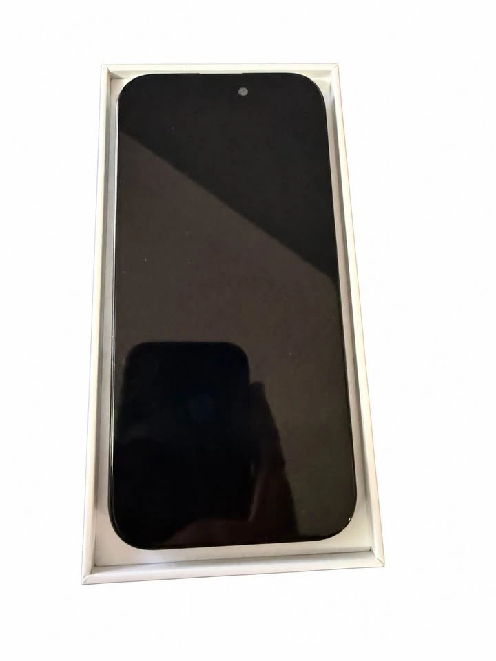 iPhone 15 Pro 128GB - photo 2