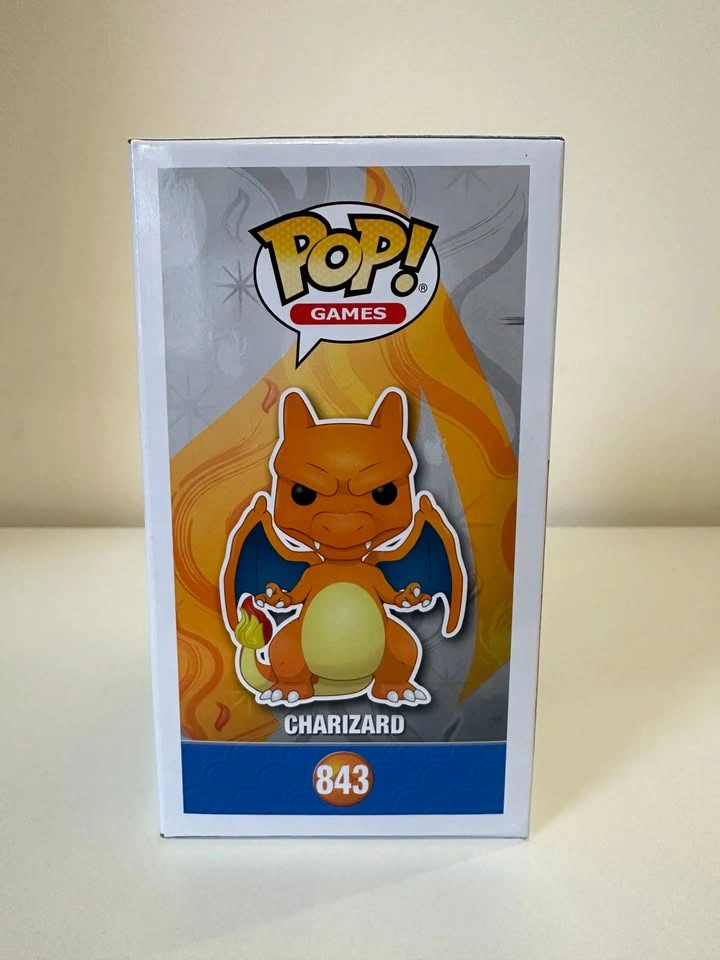 Pokémon - Charizard Funko Pop! - photo 3