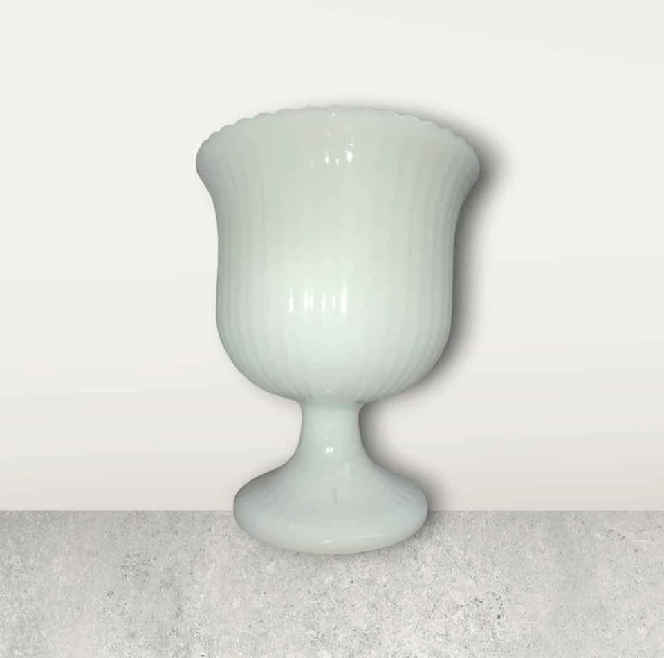 Vintage White Milk Glass Ribbed Pedestal Bowl and Plate Set - photo 2