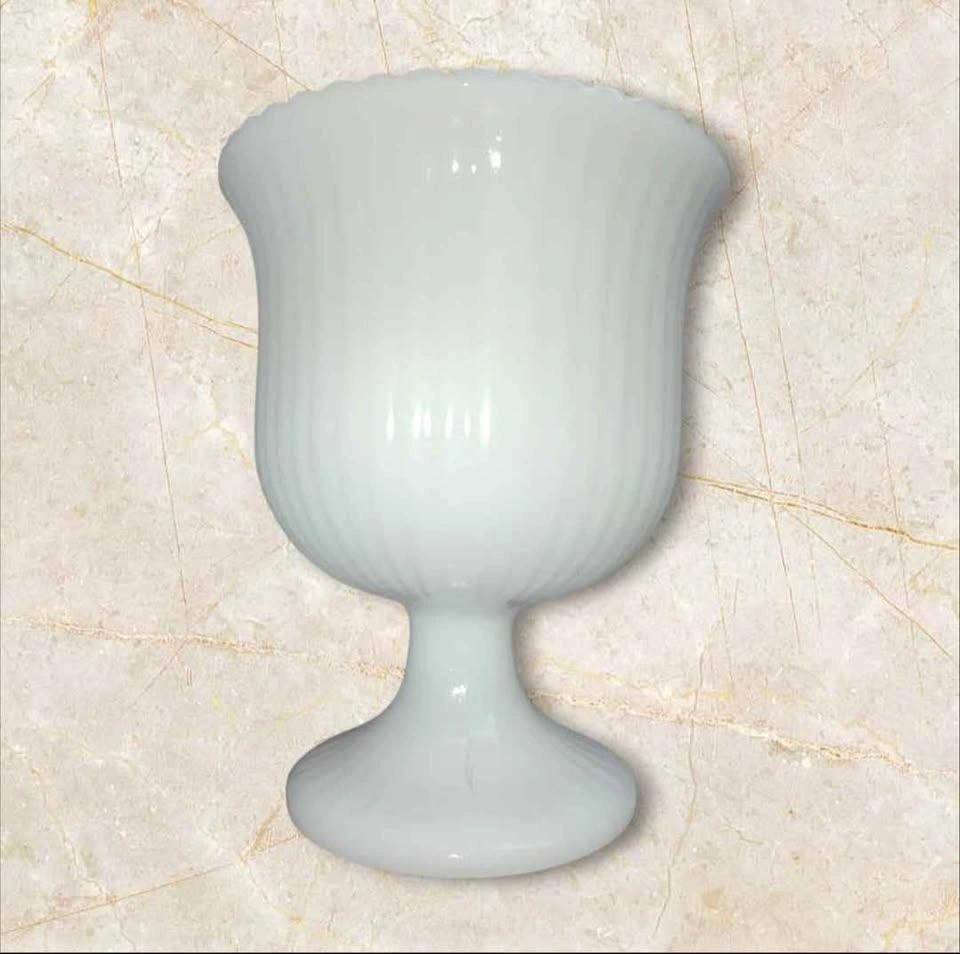 Vintage White Milk Glass Ribbed Pedestal Bowl and Plate Set - photo 3