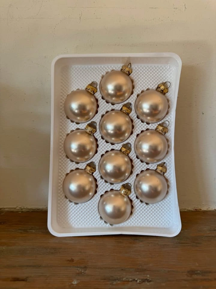 Vintage Sparkling Creations Champagne Pearl Glass Christmas Orna - photo 3