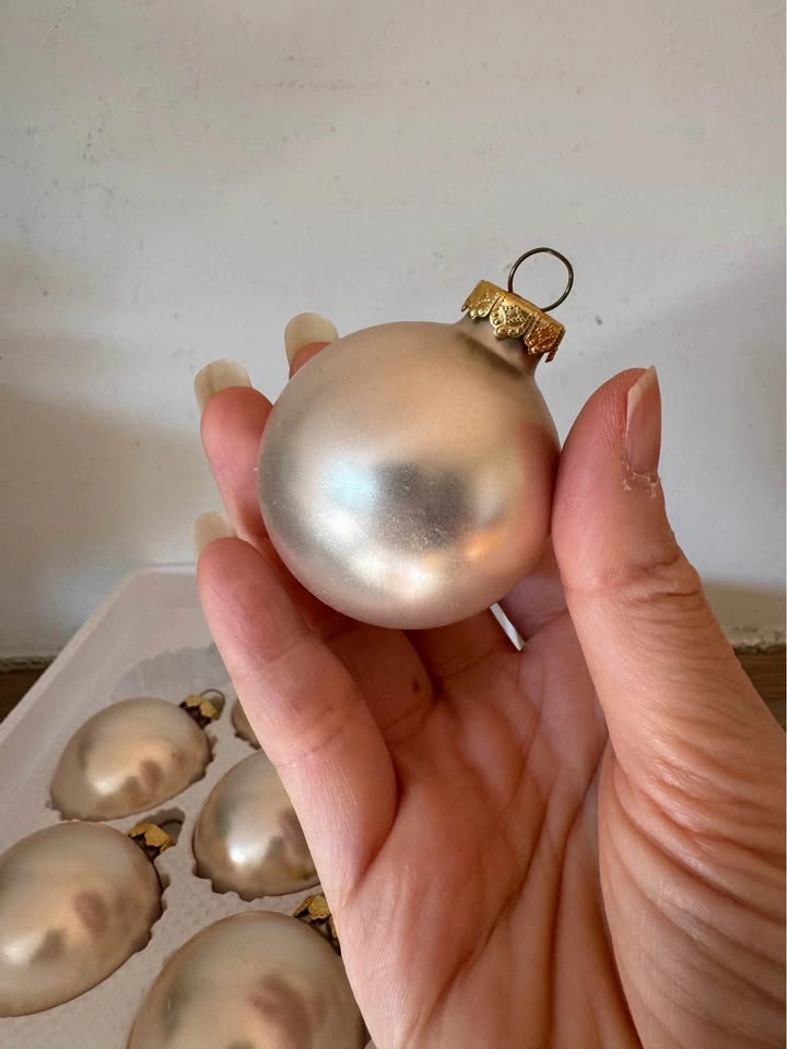 Vintage Sparkling Creations Champagne Pearl Glass Christmas Orna - photo 4