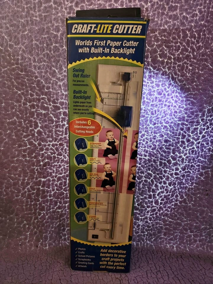 Craft-Lite Cutter With Built-In Backlight