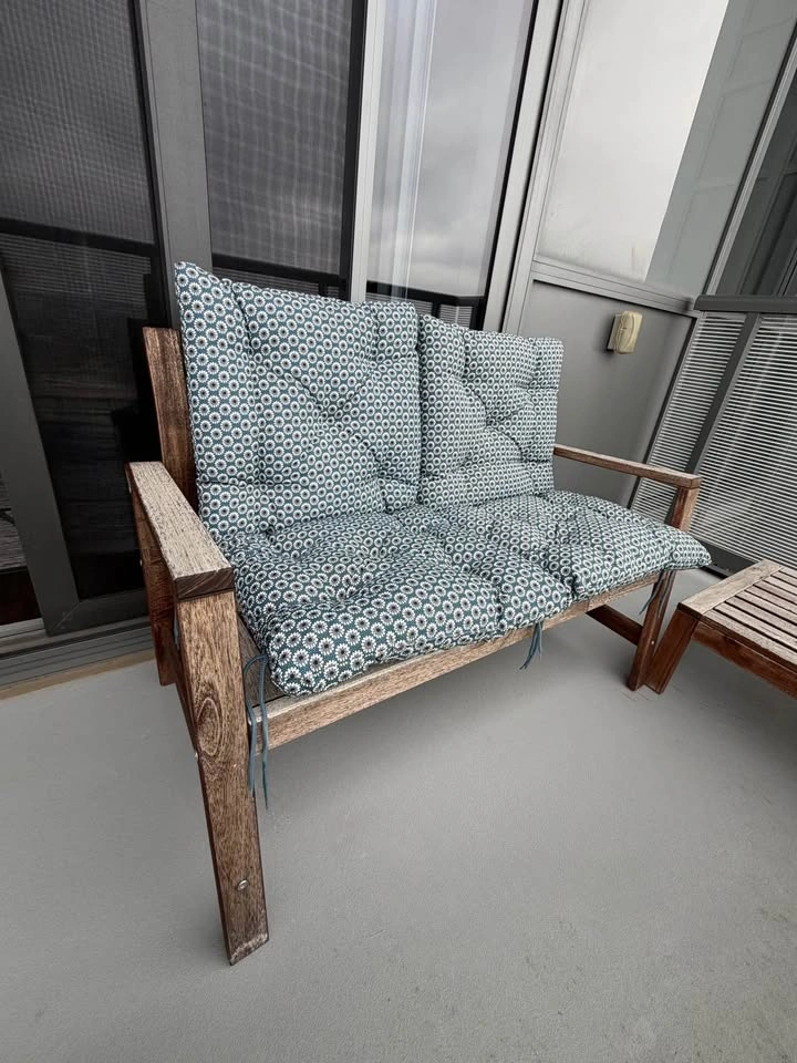 MOVING SALE! IKEA Patio Furniture Set - photo 3