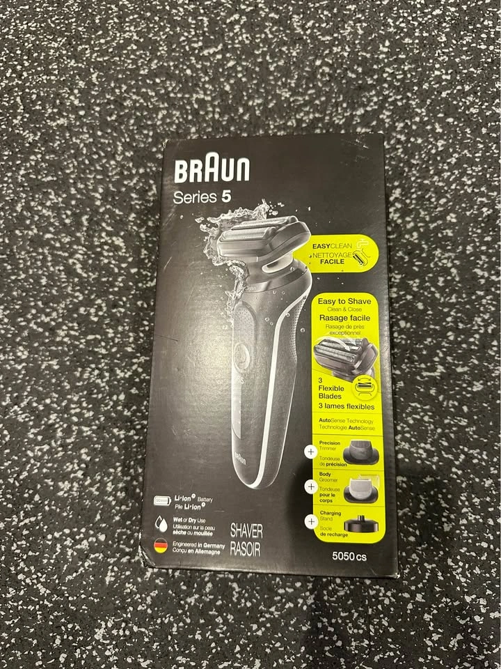 Braun Series 5 Electric Razor BNIB - photo 2