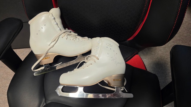 Edea Chorus Figure Skates with Capri Blades - photo 2