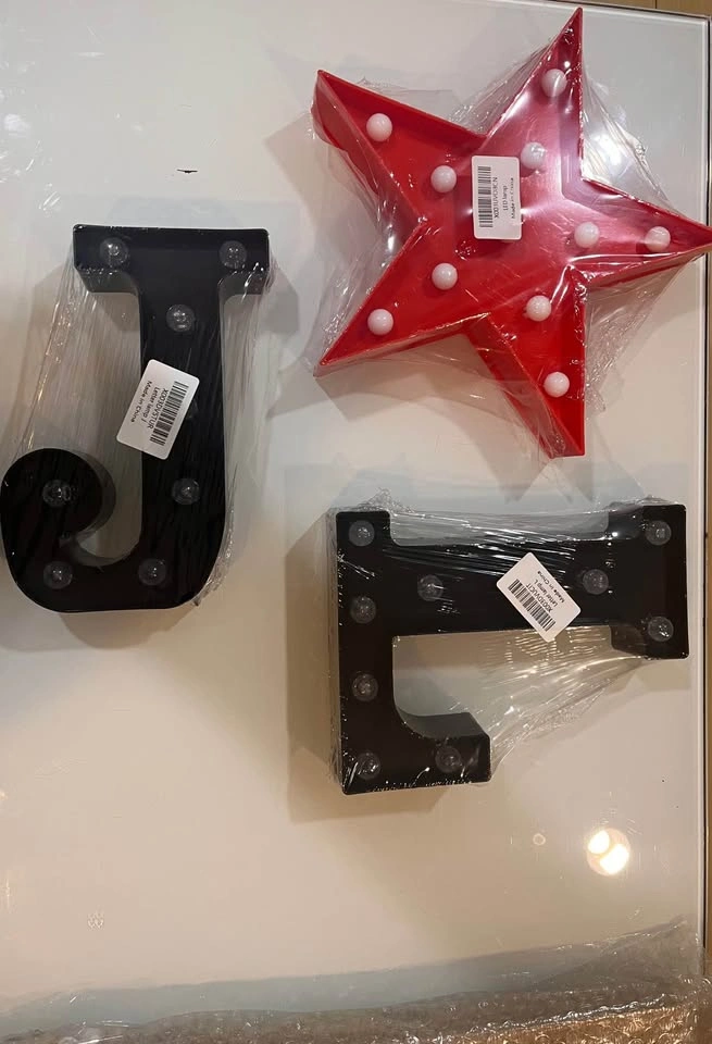 Led lamp Letter L & J and Star sign battery operated - photo 2