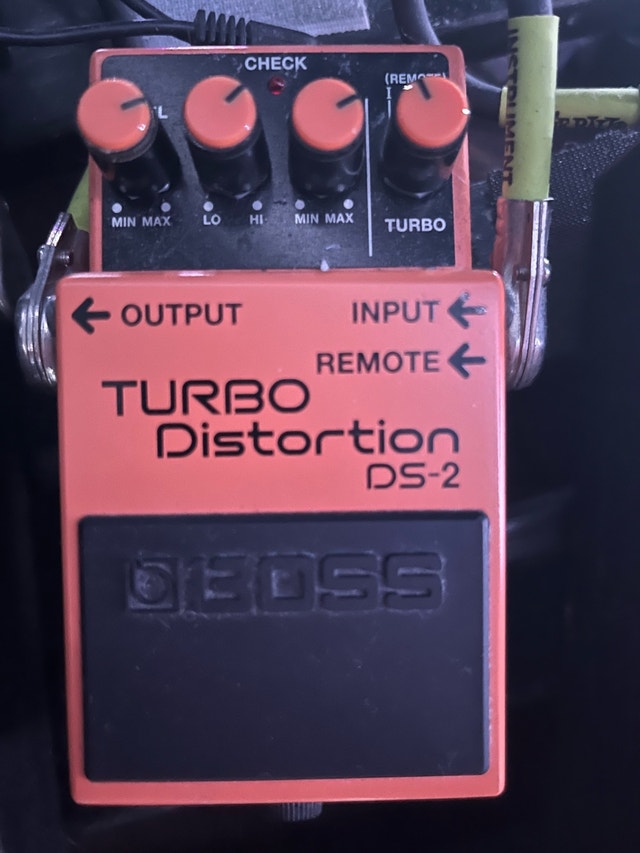 boss turbo distortion ds 2