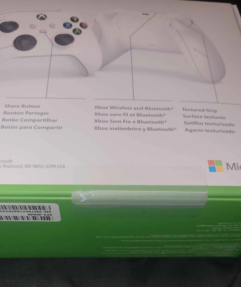 Xbox Wireless Controller - photo 3