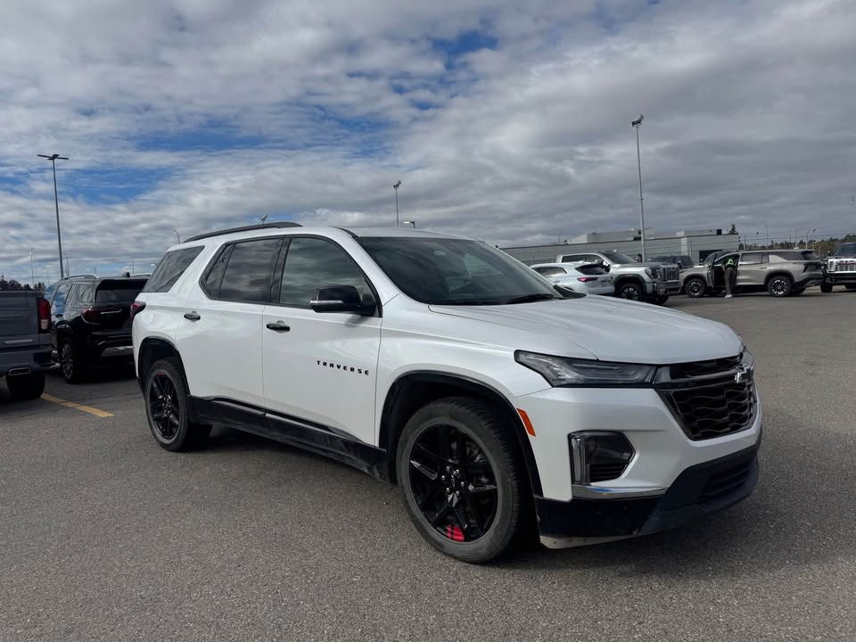 2023 Chevrolet traverse premier