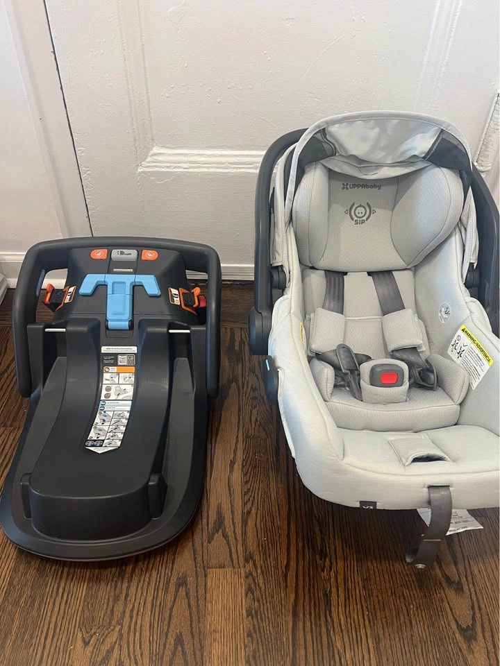 UPPAbaby Mesa V3 Infant Car Seat with Base & Infant Insert - photo 2