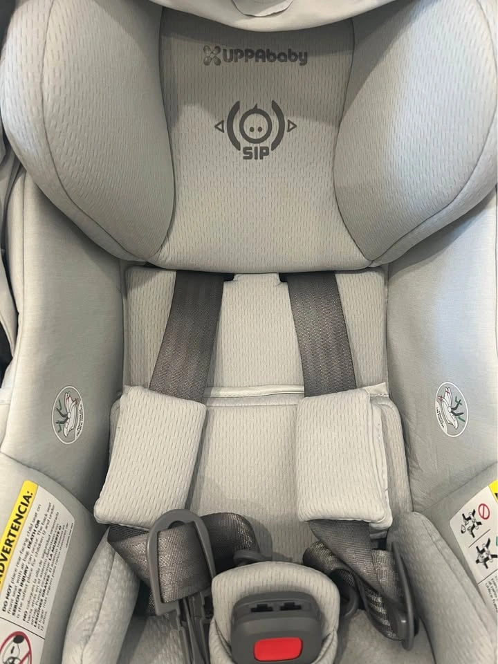 UPPAbaby Mesa V3 Infant Car Seat with Base & Infant Insert - photo 3