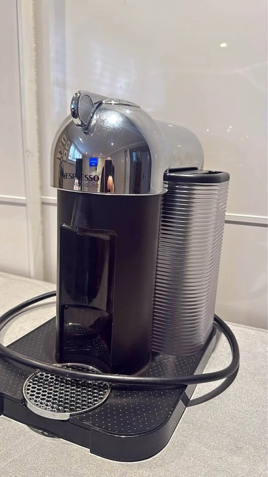 Vertuo Round Head Chrome Coffee Machine