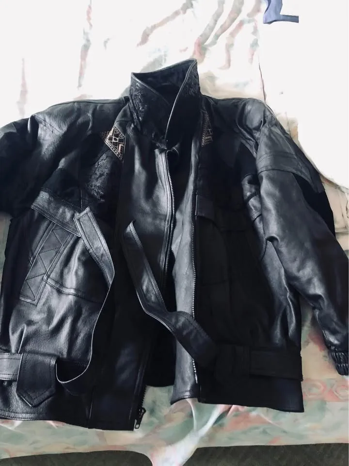 Designer Women’s Leather Jacket image indicator(7)