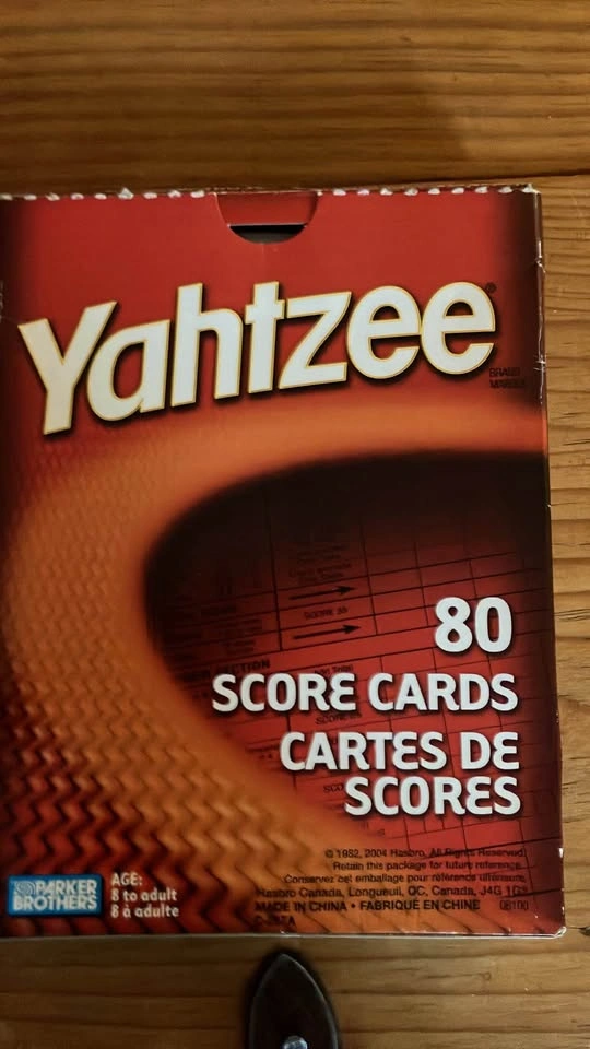 Classic Yahtzee Game with 80 Extra Score Cards - photo 3