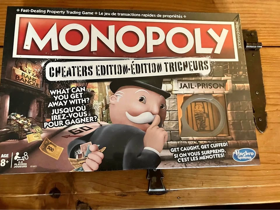 Hasbro Gaming Monopoly Cheaters Edition Board Game