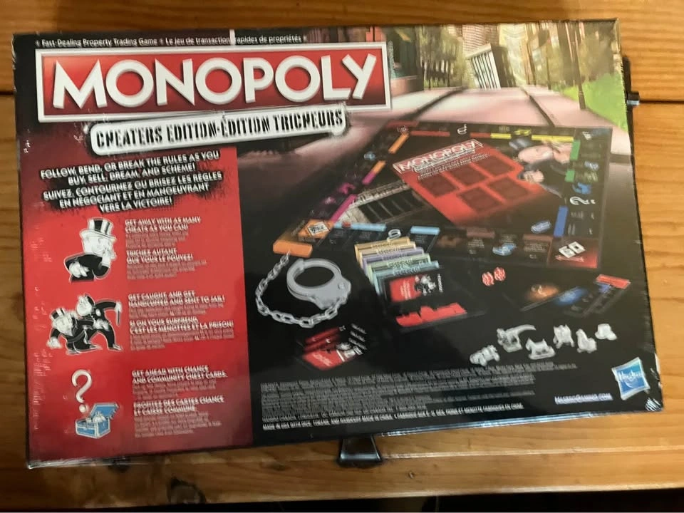Hasbro Gaming Monopoly Cheaters Edition Board Game - photo 2